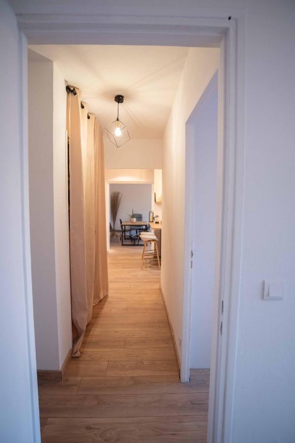 Magnifique Cocon - Metro A Republique - 2 Belles Chambres Avec Dressings - Wifi Gratuit - Netflix - Au Calme Absolu - Lumineux - Jardin Arbore Partage Dans La Residence Вийёрбан Экстерьер фото